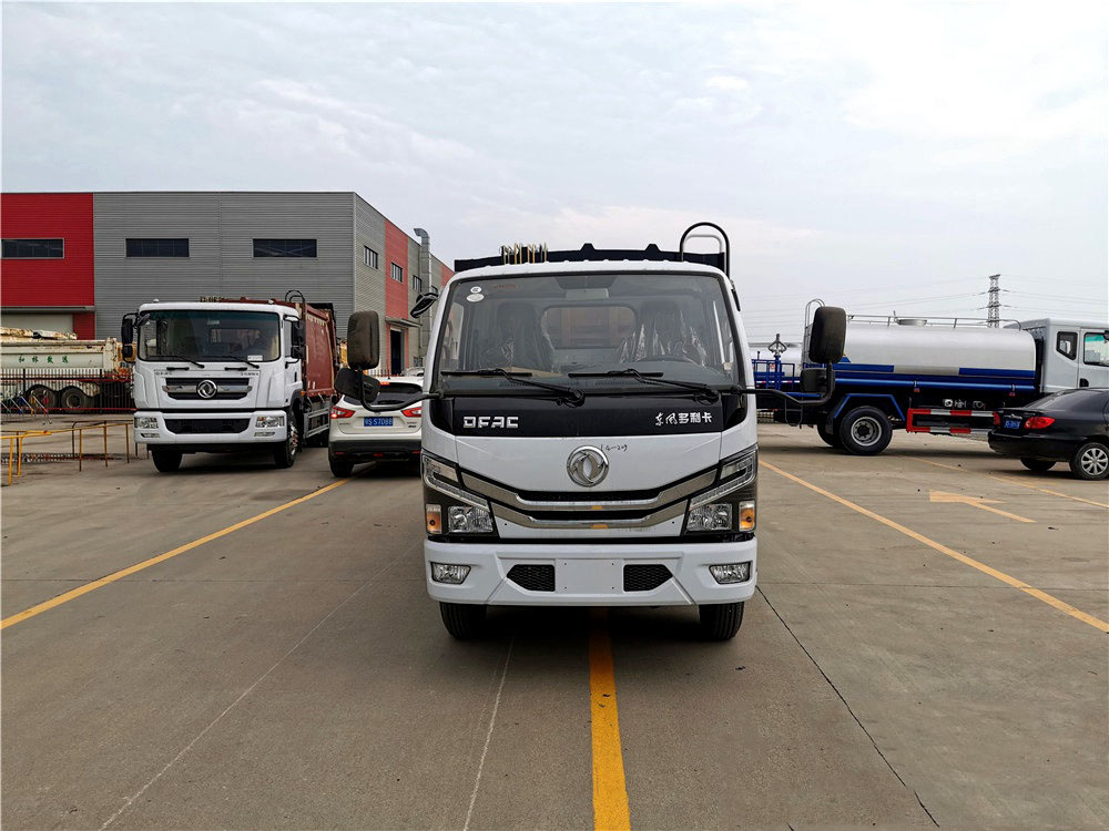 國六5立方東風D6 壓縮垃圾車