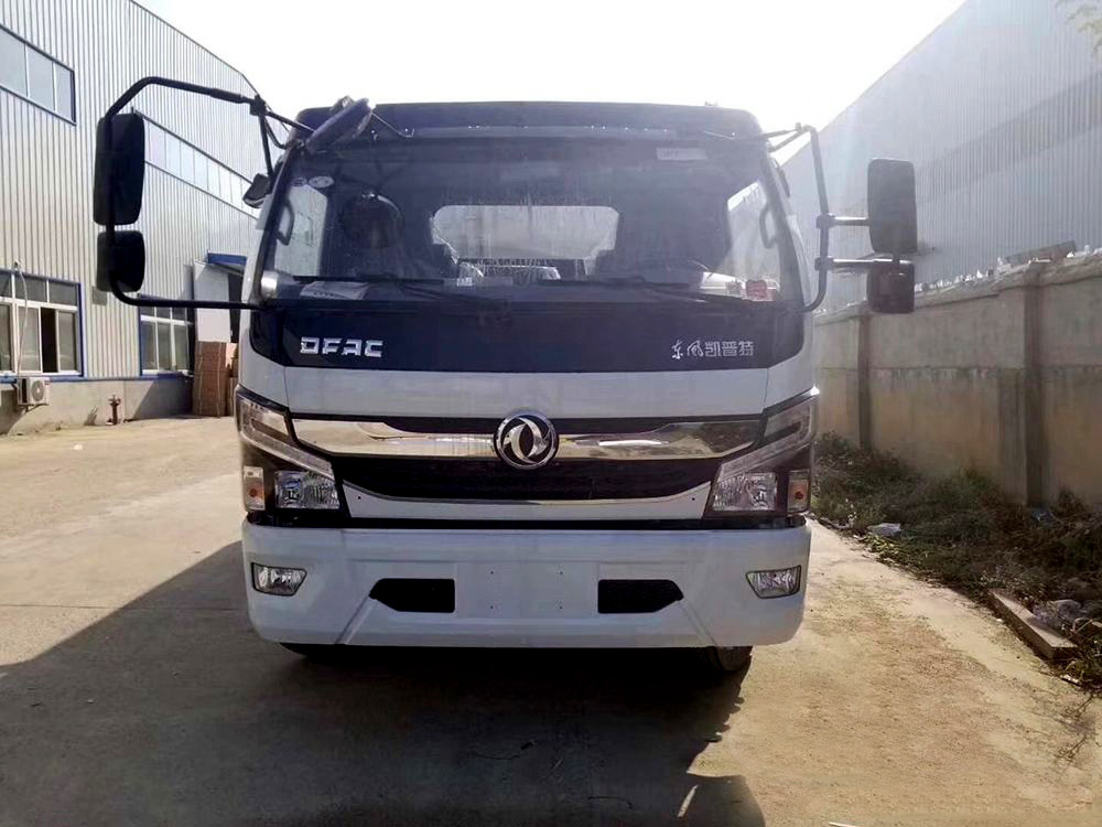 國六8-9方東風D7 吸糞車