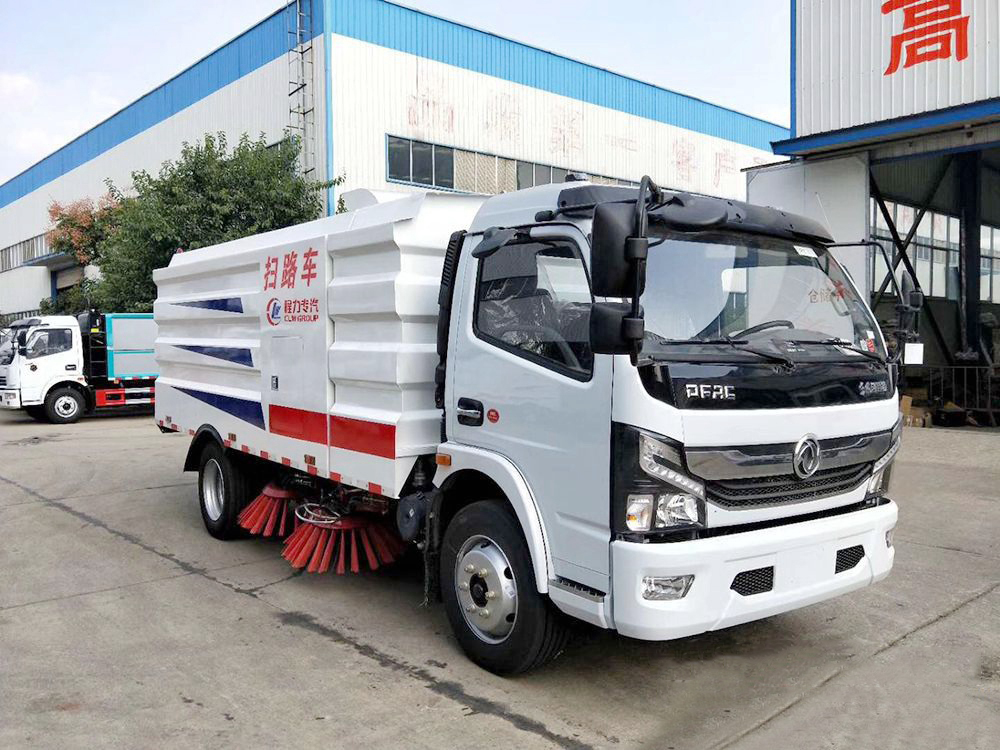 國六東風(fēng)凱普特掃路車（7.5立方）