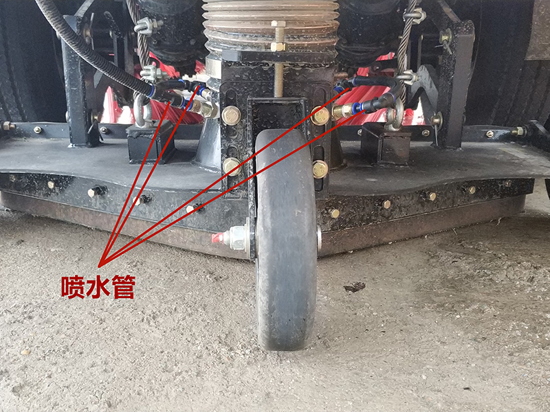 國(guó)六東風(fēng)小多利卡掃路車（5.5立方）